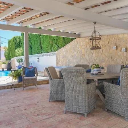 Beautifully Renovated With Swimming Pool